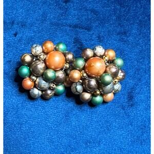VINTAGE JAPAN - MIXED TONE FAUX-PEARL‎ CLUSTER CLIP-ON EARRINGS